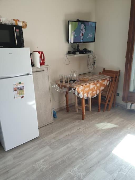 Appartement Au Pied Des Pistes La Joue du Loup Zewnętrze zdjęcie